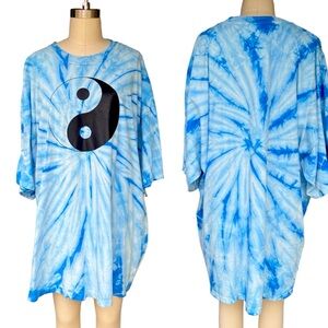 Vintage tie dye Yin Yang tee
